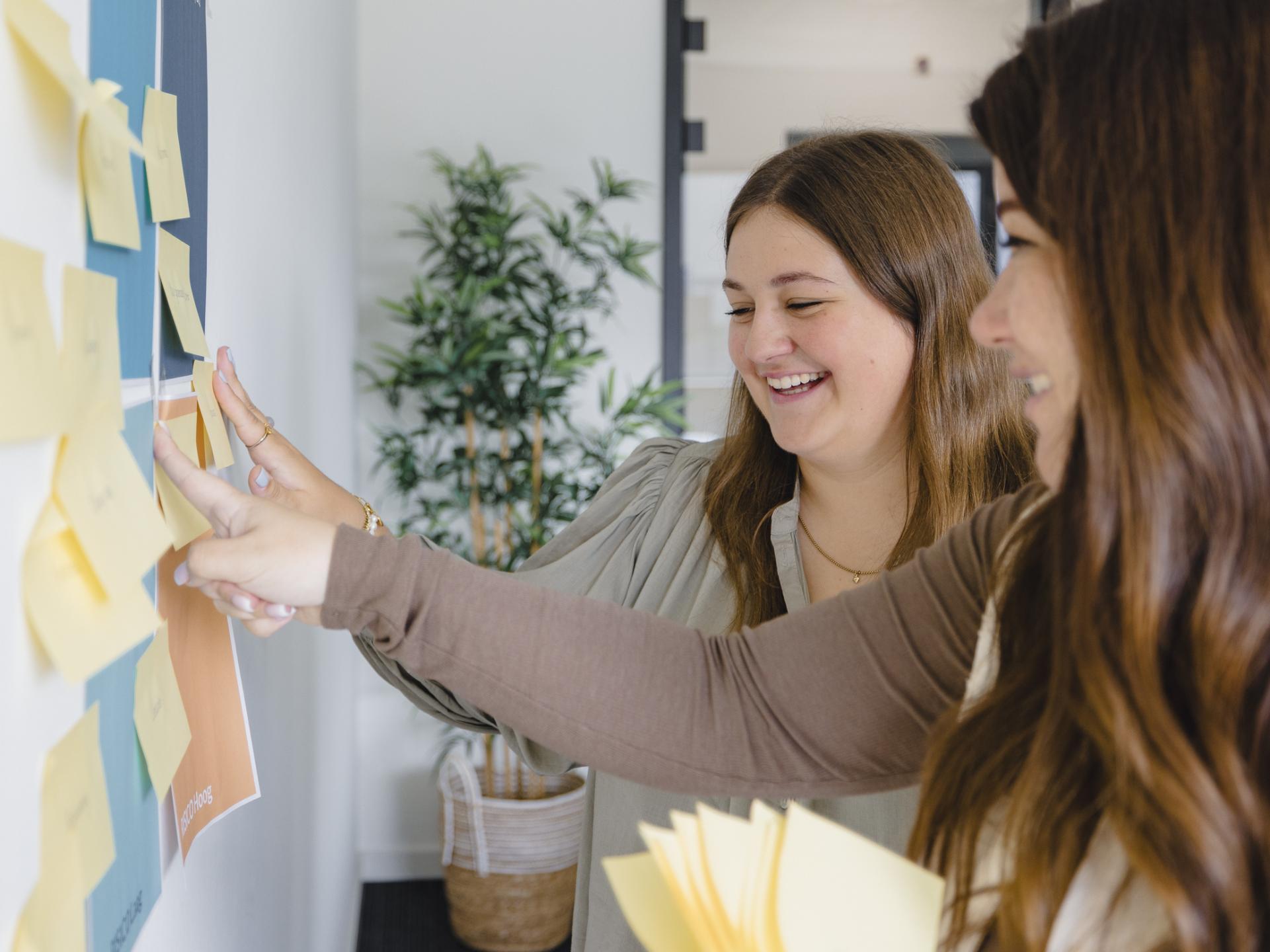 recruitment marketing door get a grip